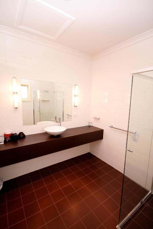 Sundowner Motel Hotel Whyalla Buitenkant foto