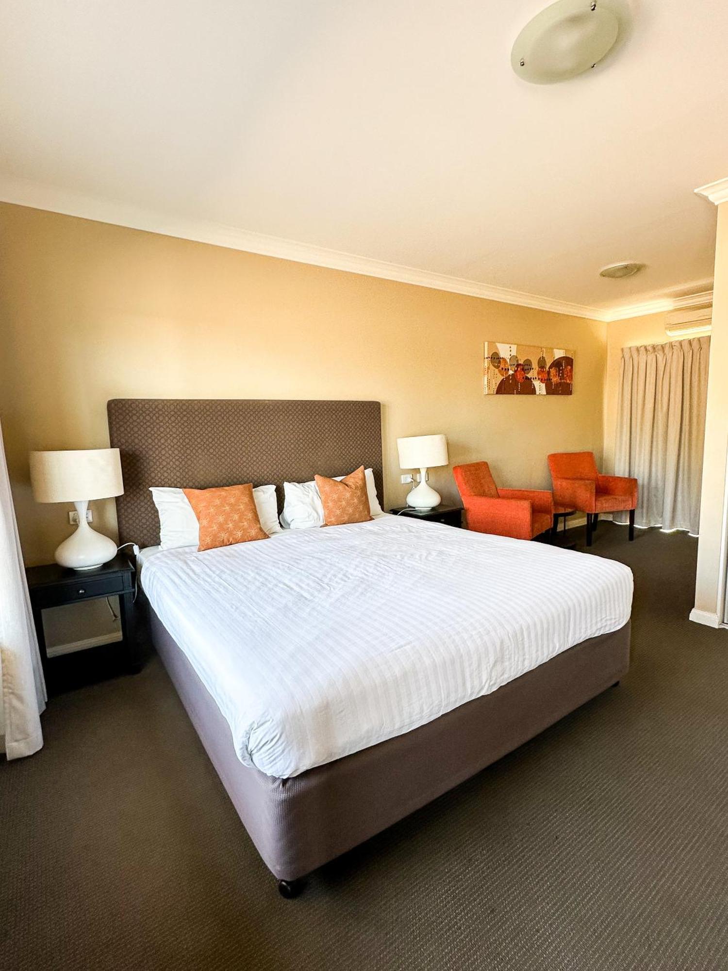 Sundowner Motel Hotel Whyalla Buitenkant foto