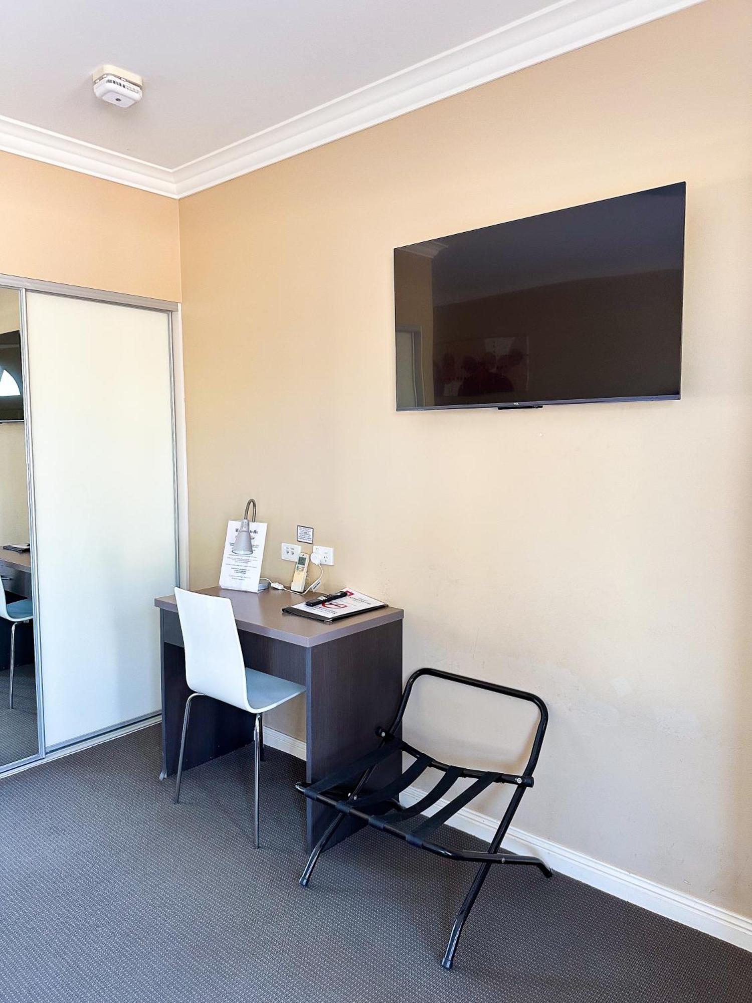 Sundowner Motel Hotel Whyalla Buitenkant foto